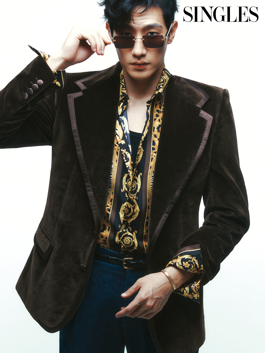 배우 노상현의 싱글즈 10월 호 화보이미지